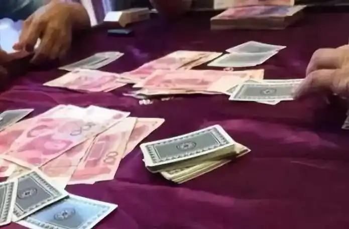 一分钟知晓安徽事 | 美女邀打牌要么输钱要么被抢,合肥警方摧毁一犯罪