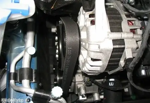 蓝色1.4gs手动瑞纳新车