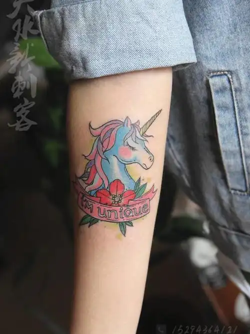 独角兽_纹身图案手稿图片_张杨的纹身作品集