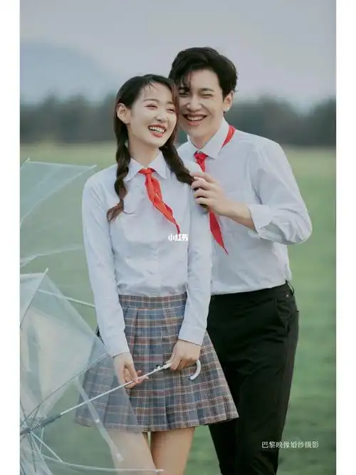 一眼就心动的学生装小清新婚纱照