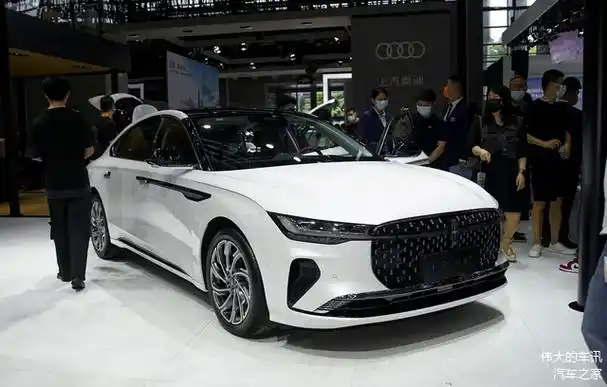 林肯z上市,成为国内首款国产化林肯家轿,尽显美系豪华