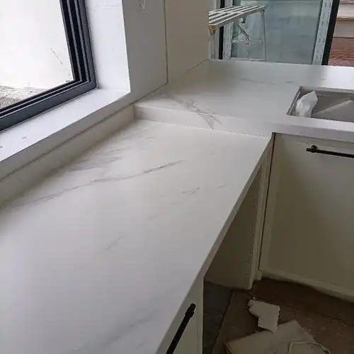 岩板橱柜台面石英石橱柜餐桌厨房台面石材云南昆明批发