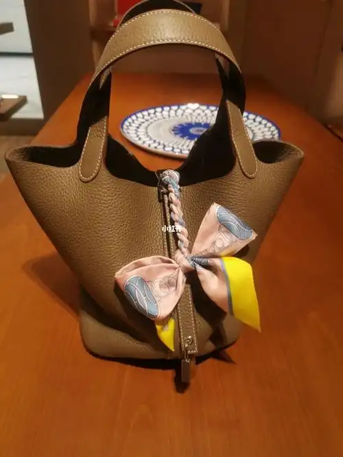 爱马仕大象灰菜篮子22