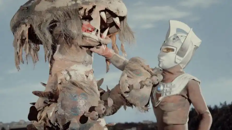 泰罗奥特曼官方剧照合集