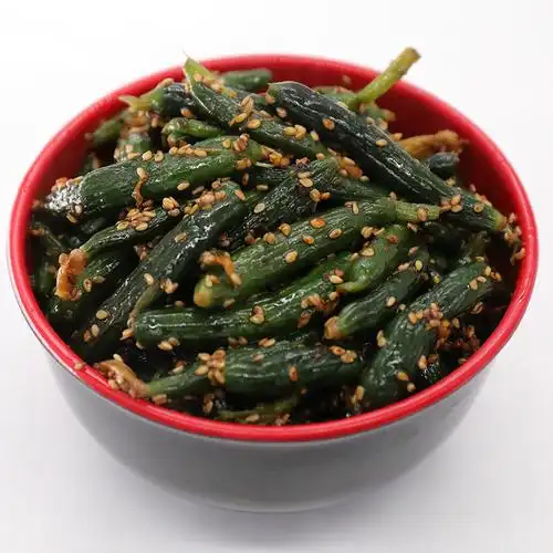 东北朝鲜族香脆拌小黄瓜咸菜酱黄瓜泡菜酱菜1袋黄瓜加1袋地环