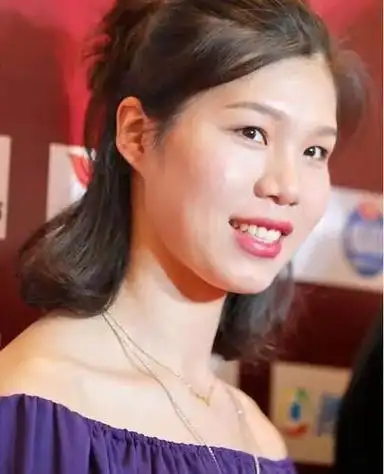 中国女排四大黄金剩女赵蕊蕊43岁没谈过恋爱颜妮37岁满身伤病