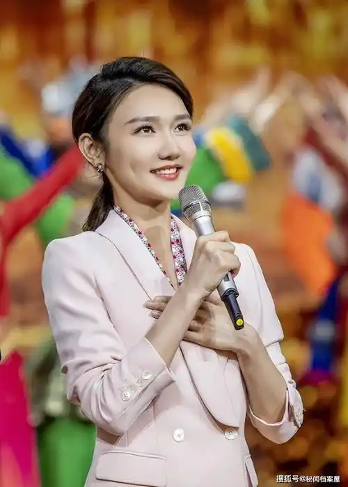 康辉官宣新身份!终于等到这个机会,将在2024巴黎奥运会亮相