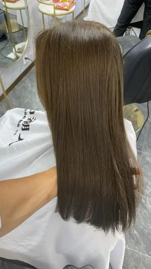 超级显白的一款发色