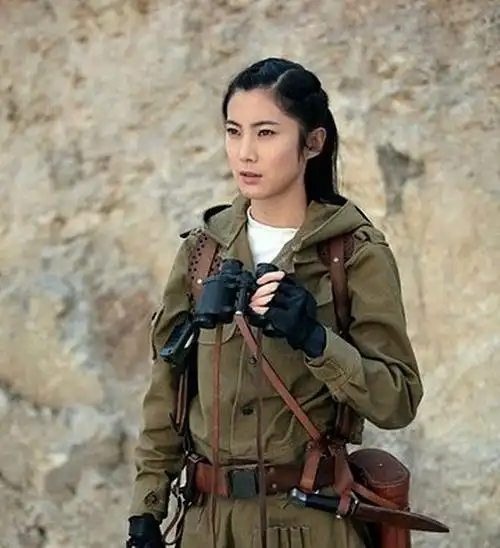 抗日雷剧神操作弹弓石头打鬼子剧组一再坚称不雷人