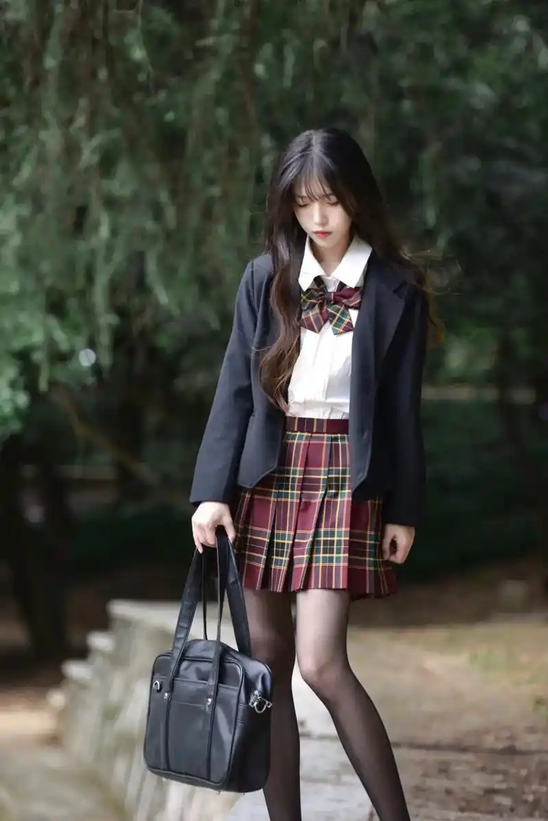 做梦素材#jk制服 #摄影 - 抖音