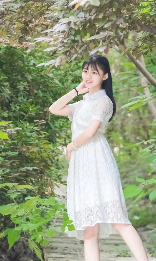 【美女秀场】张广迪18岁双鱼座学生