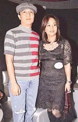 杨恭如两次做小三,被正室扇巴掌不敢吱声,5年后自认很傻很天真_周正毅