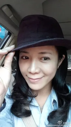 台湾女星陈仙梅奶涨出奇招自喝母乳曝口感