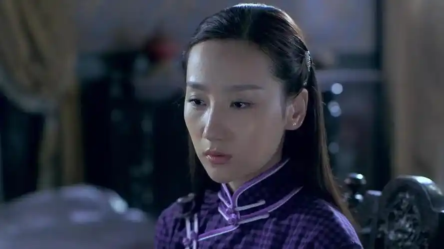 雪豹坚强岁月陈怡为了革命工作假装和张楚一起生活