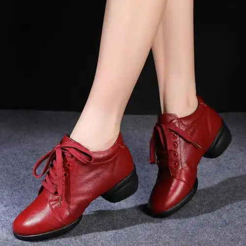 街驰舞蹈鞋女真皮广场舞软底吉特巴水兵舞交谊舞三步踩秋冬跳舞鞋