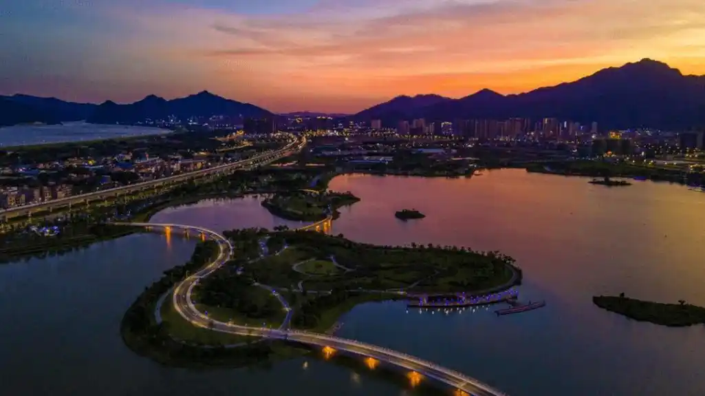 再添国字号荣誉肇庆新区砚阳湖又双叒叕拿奖啦