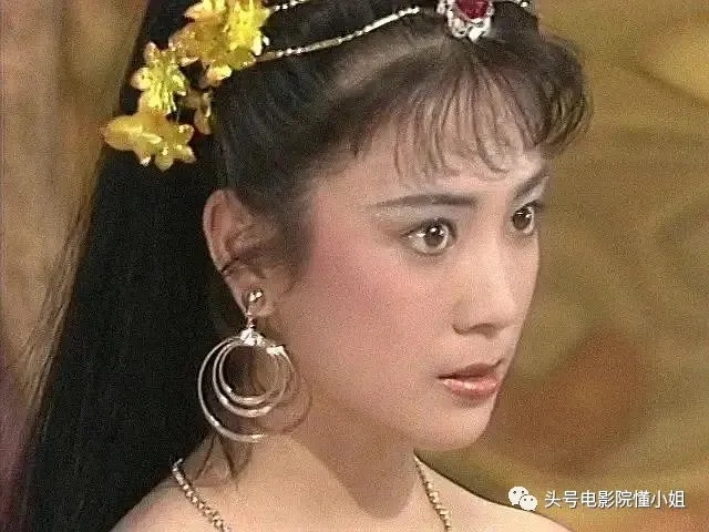 87岁纣王达奇吃肉,《封神榜》主演何在?妲己吸毒,伯邑考变这样