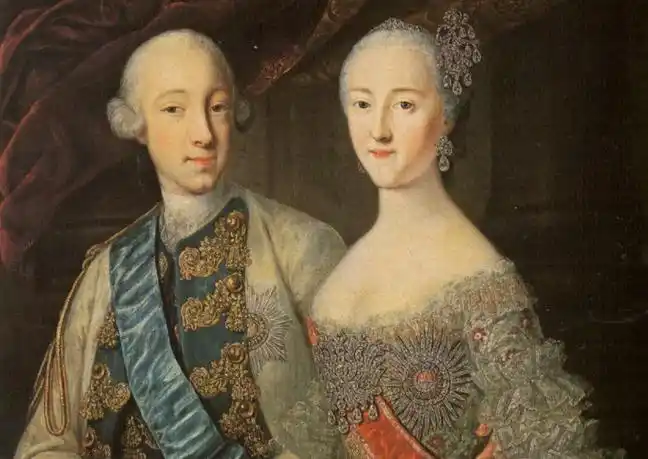 叶卡捷琳娜大帝,联手情人将丈夫赶下皇位,一生23个情人,带俄国走向