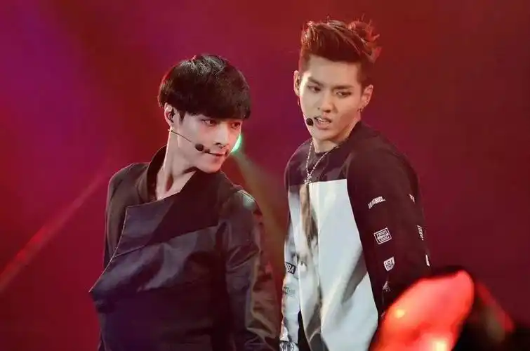 张艺兴上吐槽大会吴亦凡约老炮儿选择决定命运