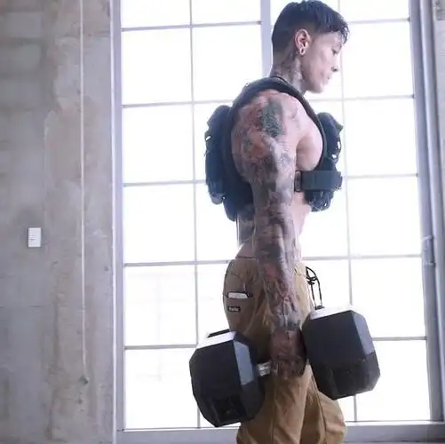 90后少年成为新生代街健之王,通过健身改变自己的人生轨迹