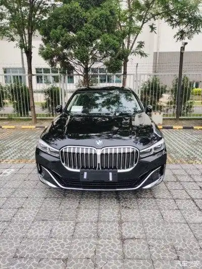 反转!从绝望到喜爱,我的宝马7系驾驶体验吐血总结