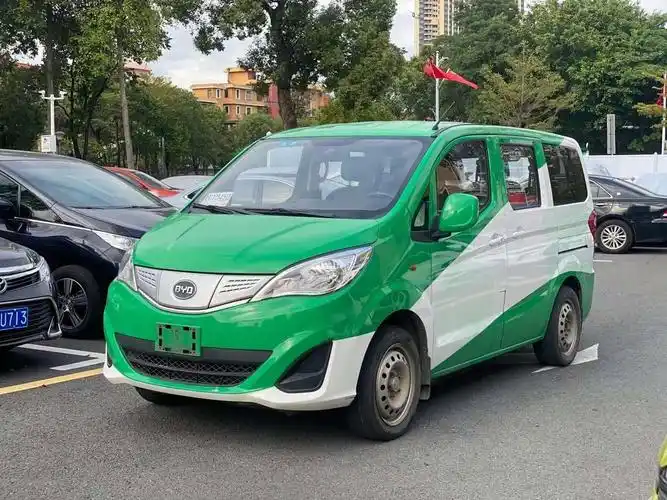 比亚迪m3 纯电动 城际网约版,目前安全行驶了16万公里 这台车纯电续航