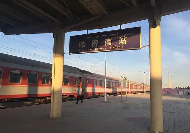 一趟开往罗布泊的火车揭开哈密至罗中的那些故事