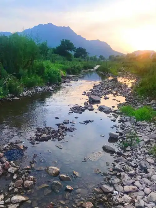 辽阳下达河烧烤胜地