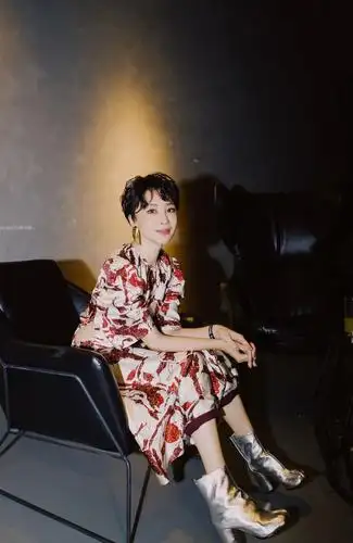 吴晓敏对待生活收放自如,演员这个职业一直以来被大家称作"最能够体验