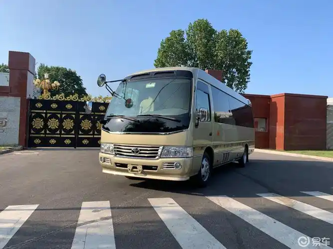 丰田考斯特19座价格多少北京丰田考斯特专卖店地址