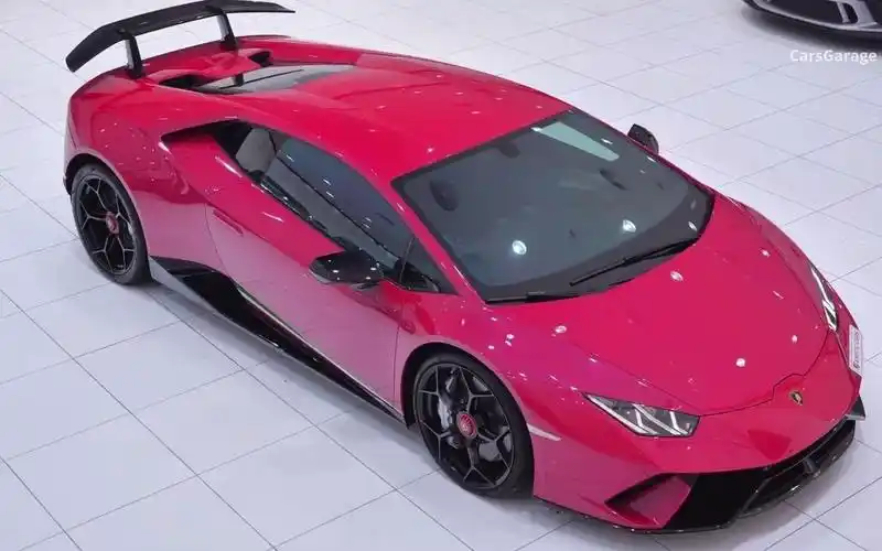 粉色兰博基尼huracanperformante声音内部和外部细节