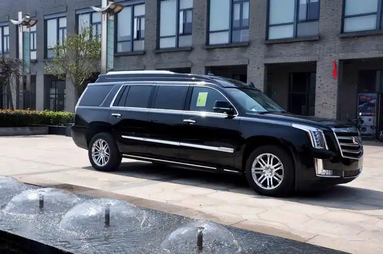 p>凯迪拉克总统一号是北京南星行贸易有限公司在凯迪拉克原车型的