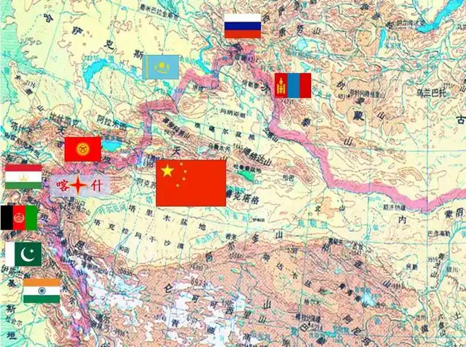 图1 喀什与周边的中亚和南亚五个国家接壤,是祖国的西大门,其战略地位