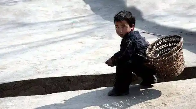 心疼!河南贫困地区孩子的生活竟然是这样的