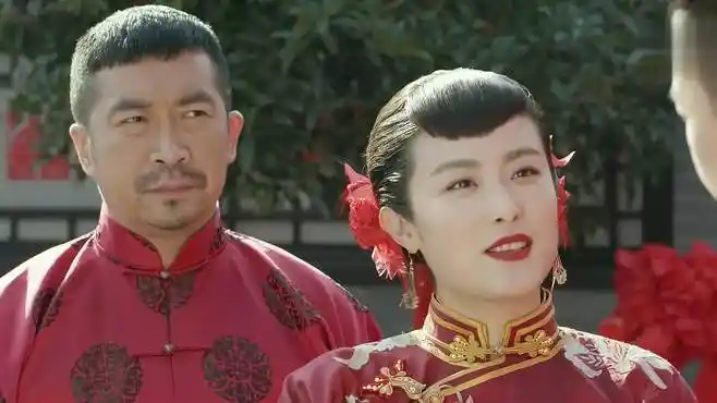 燕阳春:保安团要围剿女侠,不料女侠故意嫁人,想下手也不敢了-影视综