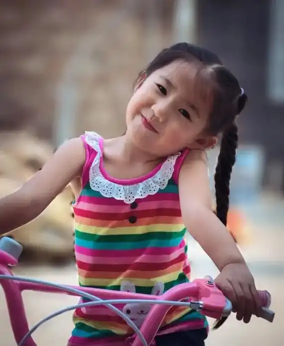 愿你童心未泯,保持孩童的纯真和笑容.童年有趣,成年有酒.#抖 - 抖音