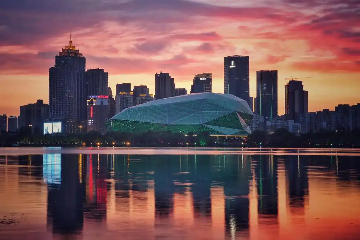 这样的沈阳你看过吗?#抖音图文来了 #城市风景 #地标建筑 - 抖音