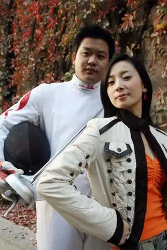 广告公主徐筠预言成真 黑马王磊亚运会重剑折桂