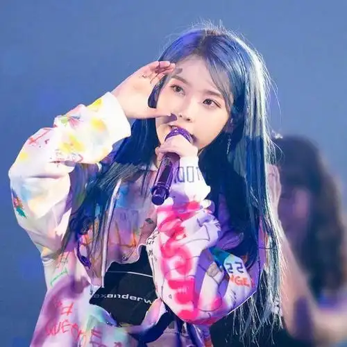 爱心大使,人美心善的iu李知恩!