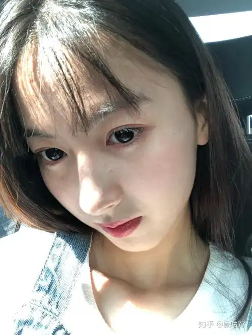 你身边有没有素颜超级好看的女生