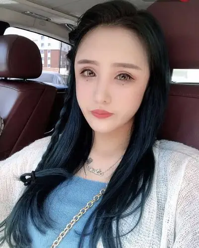 原创即将举办婚礼高迪竟被爆出轨大美发文宣告恋情结束