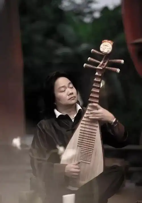 方锦龙最近怎么没人批评我了那一定是我没做事人物