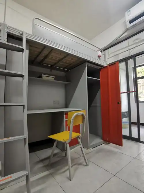 中南大学研究生宿舍(豪华四人间)