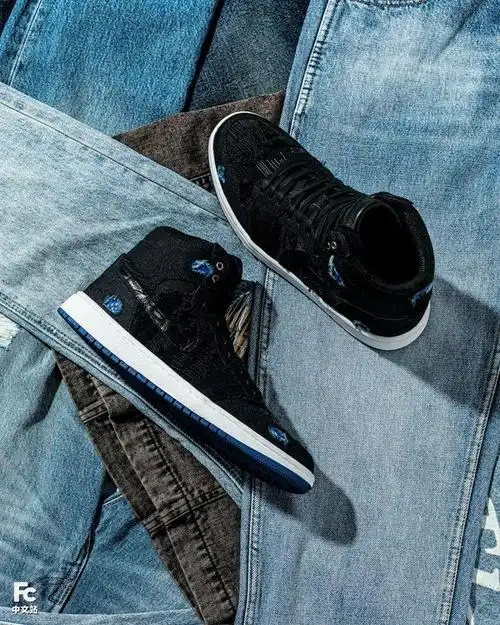 整双鞋以eminem的外号 slim shady 为灵感,以air jordan 1 为蓝本打造