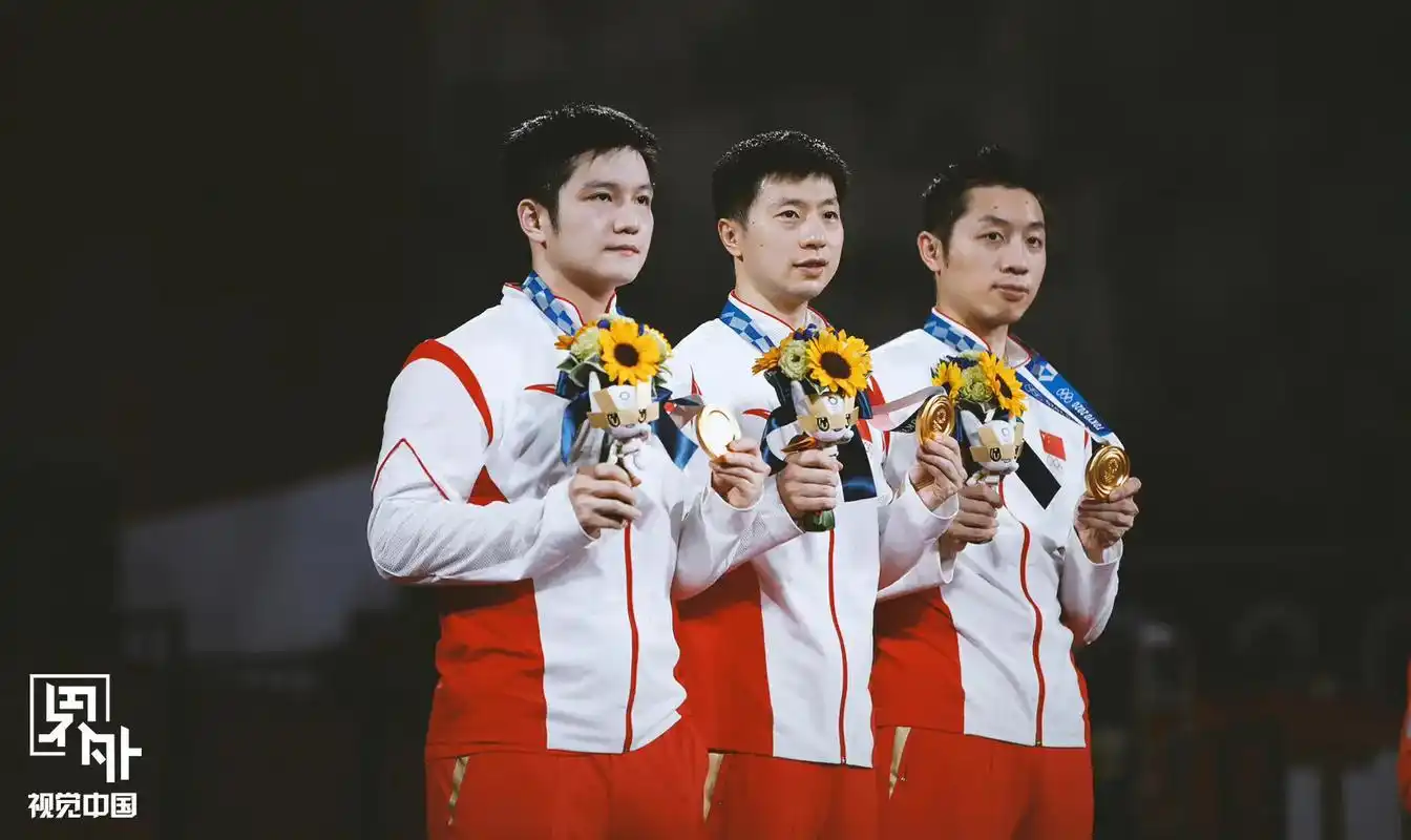 毕业季 #研究生 #马龙 #樊振东 #许昕 拜托 和龙蟒胖 - 抖音