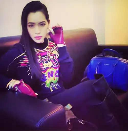 35岁吴建豪富二代女友美艳私房近照曝光