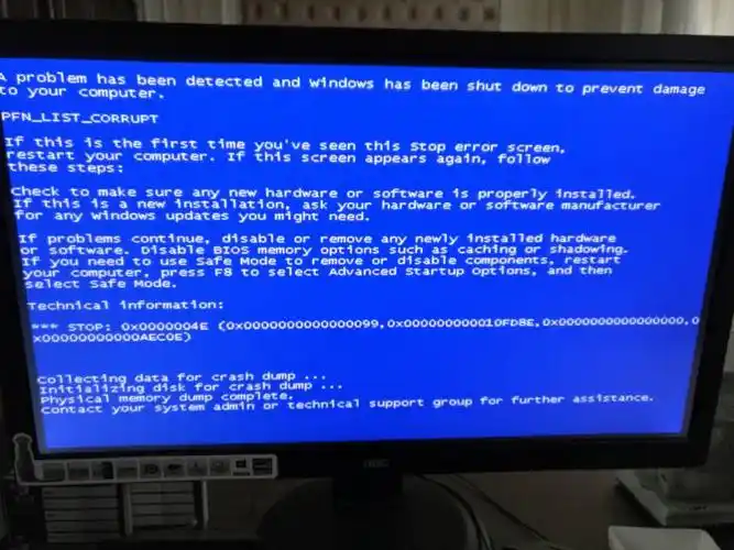 硬件求助跪求大佬们帮忙看下啥回事一天最少蓝屏2次