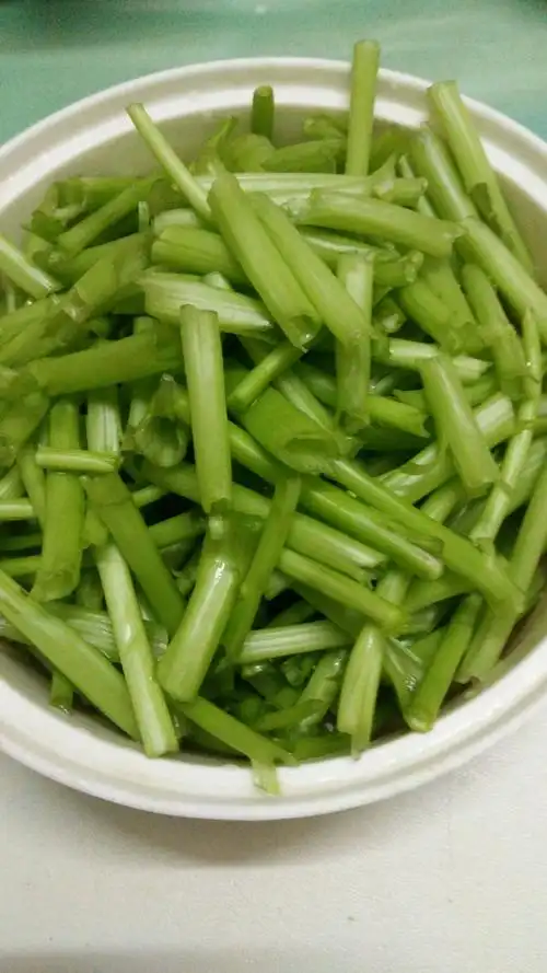 香辣空心菜杆