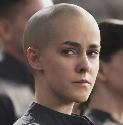 饥饿游戏2中乔安娜是个怎样的人