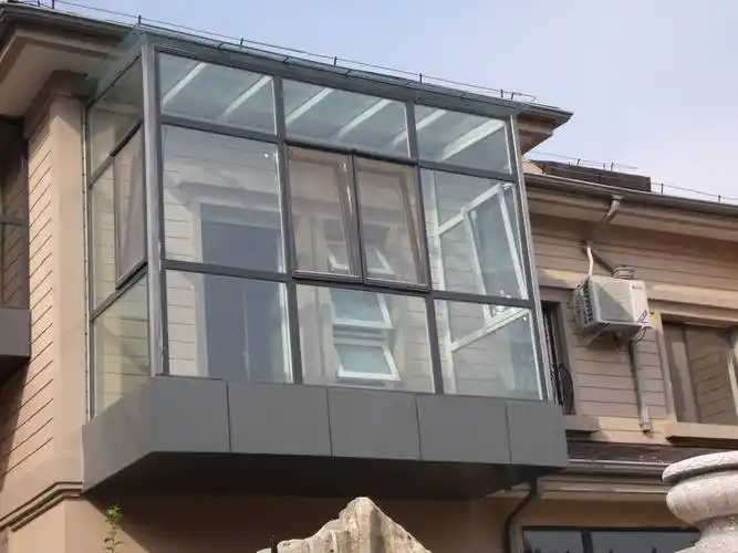 封阳台用什么门窗材料比较好